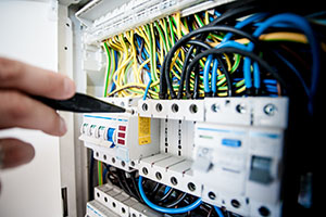 Learn the signs of electrical panel replacement with your Del Rio electricians.