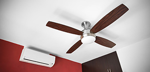Avoid a DIY ceiling fan installation with Del Rio electricians!